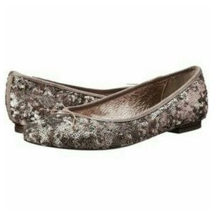Adriana Papell ballet leather flats